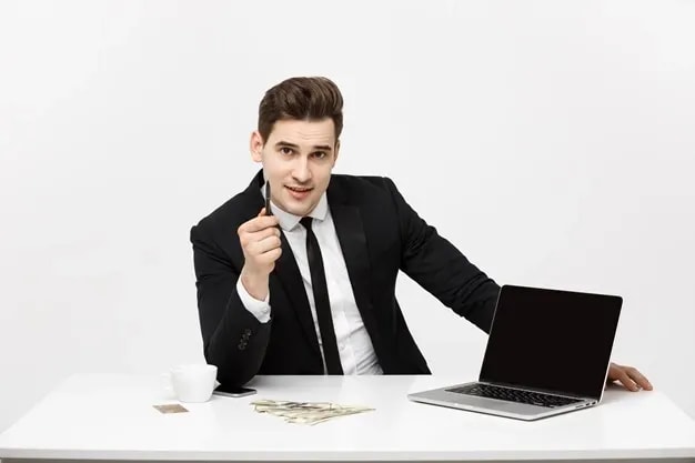 salary of an investment banker