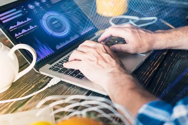 Amity Online Career Opportunities After Completing an Online BCA Program