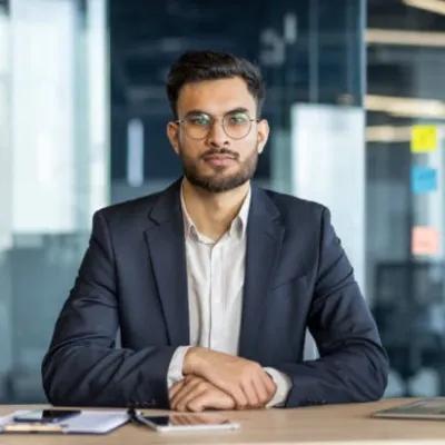 Amity Online HR Manager Salary