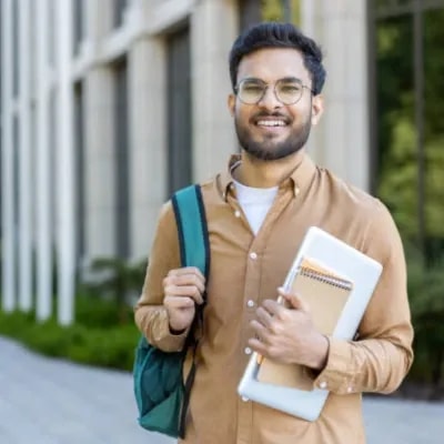 Amity Online scholarships for defence personnel in India