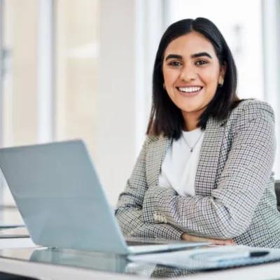 Amity Online How an Online B.Com Degree Can Help You Crack CFA or CPA Exams?