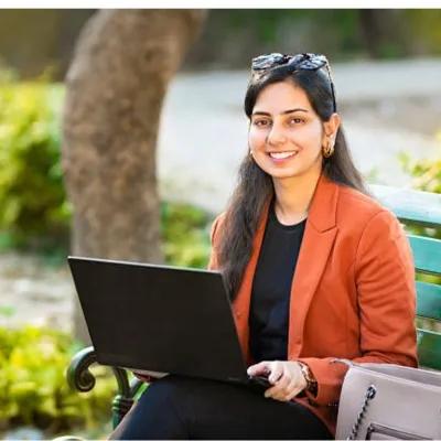 Amity Online Internship and Job Opportunities After an MCA in Blockchain