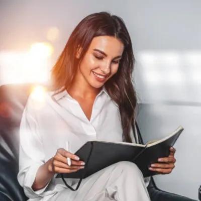 Amity Online M.A. vs LL.M. vs J.D.