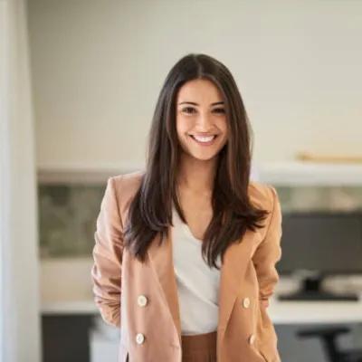 Amity Online Explore the Top Finance Interview Questions and Sample Answers