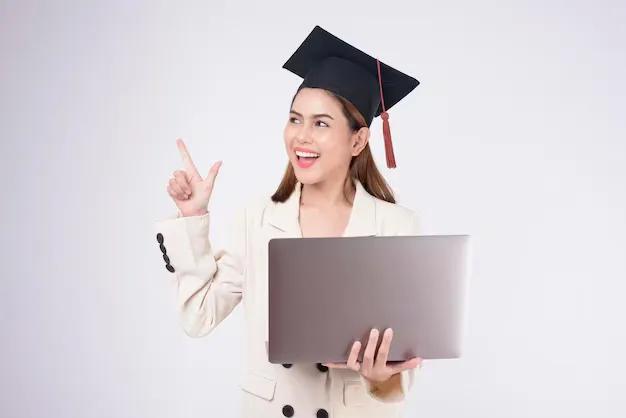 Amity Online What Are the Placement Support Options for Amity Online BBA + MBA Graduates?