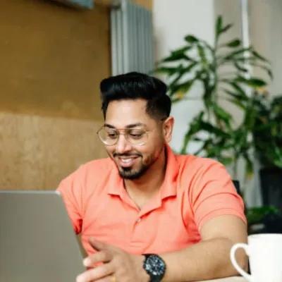 Amity Online Why Cloud Computing Skills are a Game-Changer for BCA Graduates Today