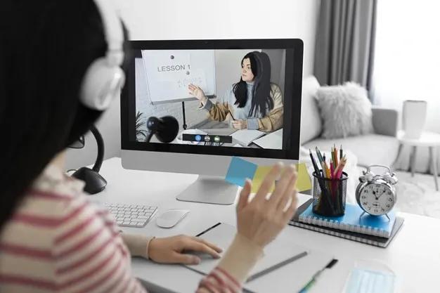 Amity Online Benefits of online education