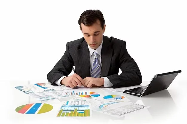 Amity Online How to Become a Business Analyst?