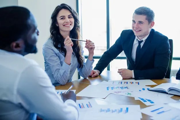 Amity Online Best Career Options After MBA Finance