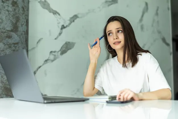 Amity Online Online BBA Programs